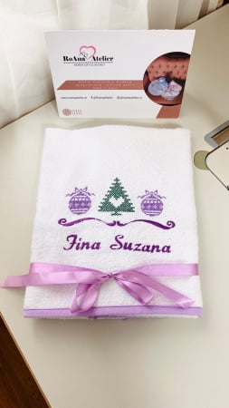 Prosoape brodate - Prosop Bradut Globulete mov personalizat nume