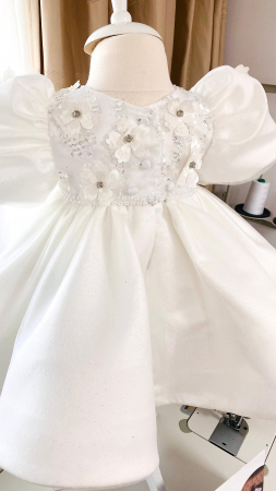 Rochita alba Sophia cu funda supradimensionata [5]