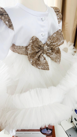 Rochita de printesa alba cu paiete aurii [4]
