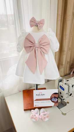 Rochite Fetite - Set Rochita alba Linda cu fundita roz prafuit