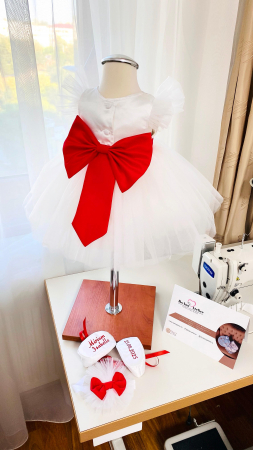 Set Rochita Botez Alba Gargarite [1]