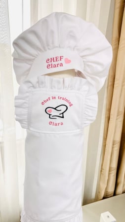 Sort alb si boneta pentru copil personalizate [1]