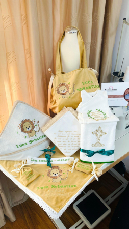 Trusouri Botez Catifea - Trusou Botez Camel Leu cu gentuta