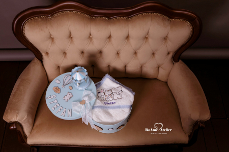 Trusou Botez Little Tiger in cutie rotunda [2]