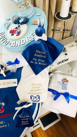 Trusou Botez Mickey cu masina [2]