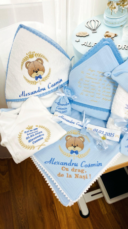 Trusou Botez Muselina Bleu Ursulet cu coronita [2]