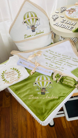 Trusou Botez Olive Ursulet in Balon cu aer cald [1]