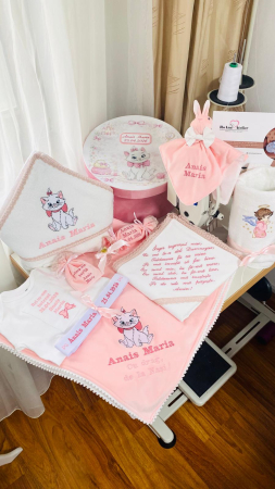 Trusouri Botez Catifea - Trusou Botez Pisica Marie Roz Cutie Catifea