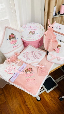 Trusou Botez Printesa catifea roz