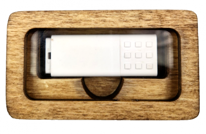 Cutie Stick USB personalizata pentru a pastra in siguranta amintirile unice din viata ta! [1]