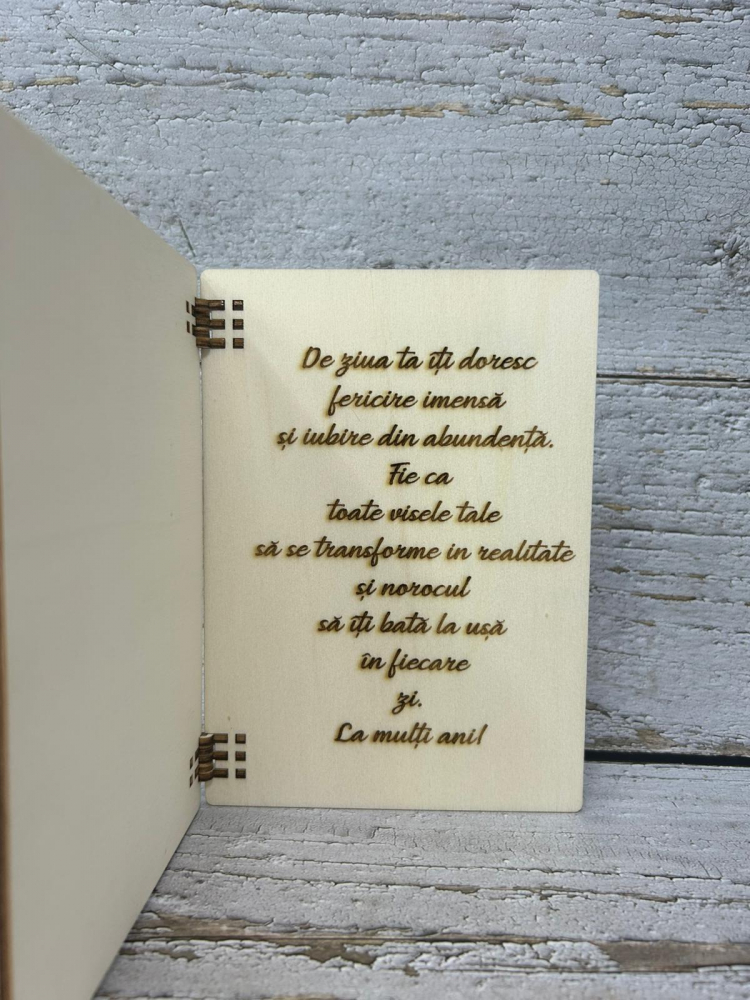 Felicitare din lemn,gravată la laser,cu textul ,,La Mulți Ani!" [2]
