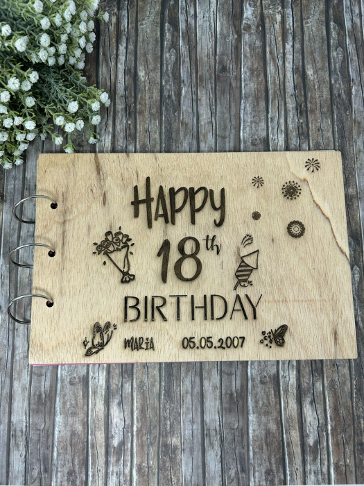 Guestbook personalizat din lemn pentru majorat – gravat laser [1]