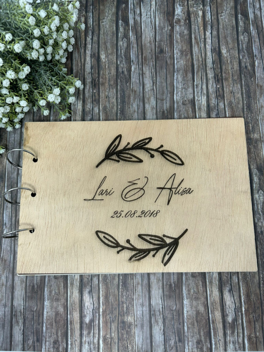Guestbook nuntă personalizat din lemn gravat [1]