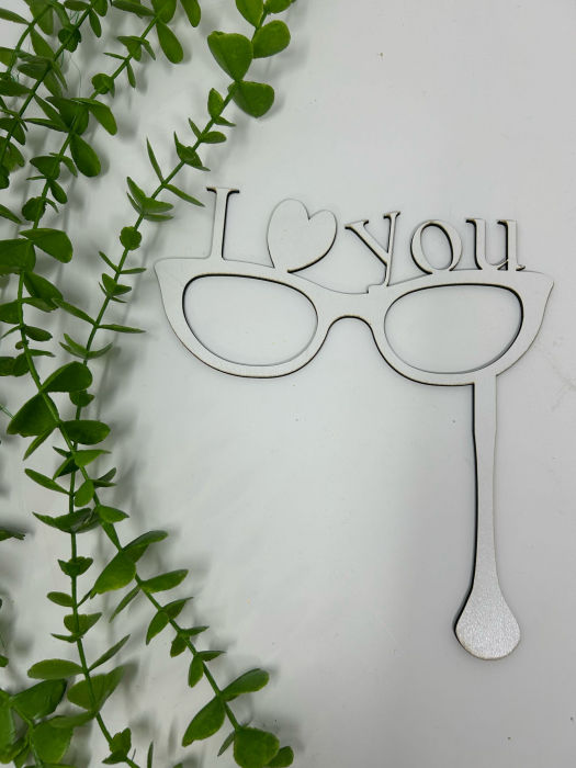 Props în formă de ochelari,cu textul ,,i love you" din MDF [1]