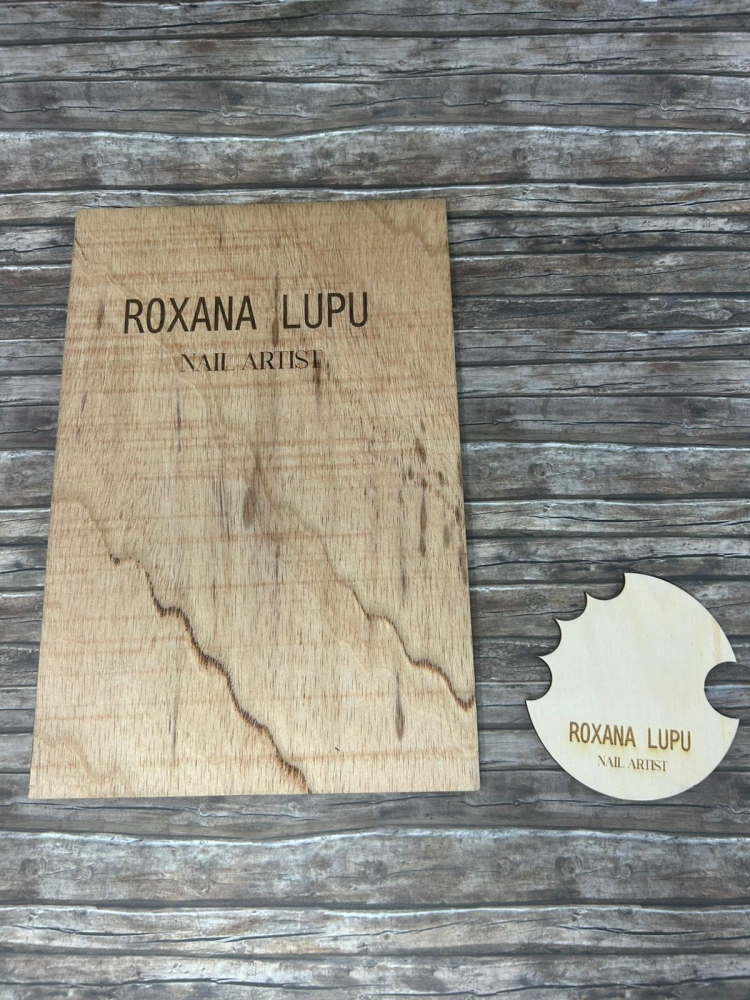 Set plăcuță personalizată din lemn – Manichiură și Pedichiură [1]