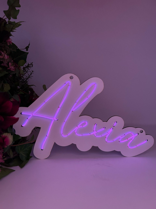 Text iluminat cu numele Alexia [1]