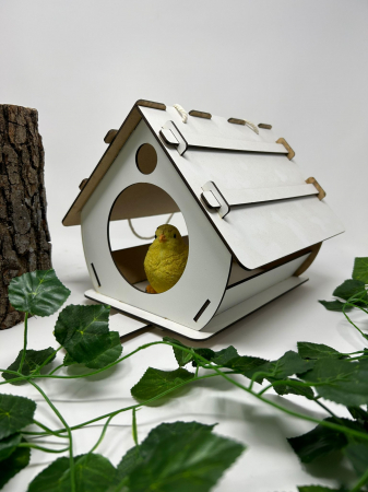 Căsuță pentru Păsărele din Lemn – Design Decorativ și Funcțional [1]
