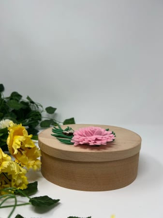 Cutie de Bijuterii din Lemn – Decorată cu Floare Roz din Fetru [1]