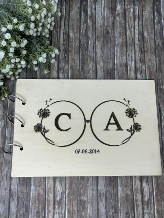 Nuntă Botez Aniversare - Guestbook personalizat,din lemn,gravat la laser,cu inițialele C&A
