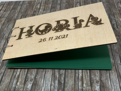 Guestbook botez personalizat din lemn gravat [2]