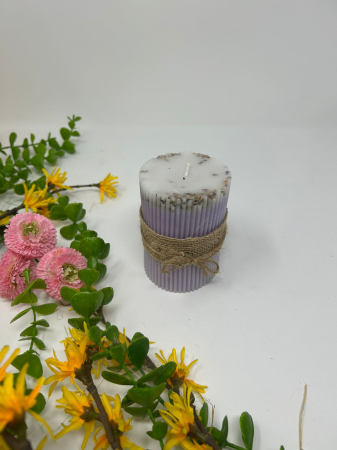 Lumânări - Lumânare Parfumată Lavandă – aromă relaxantă și design rustic-elegant