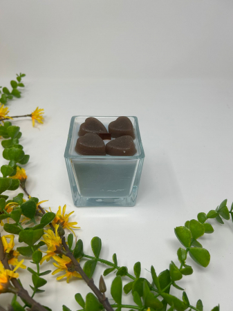 Lumânări - Lumânare Fresh cu Inimioare din Ceară – Aromă Plăcută & Decor Elegant