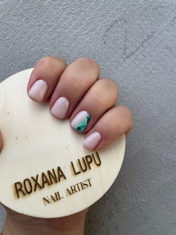 Set plăcuță personalizată din lemn – Manichiură și Pedichiură [1]