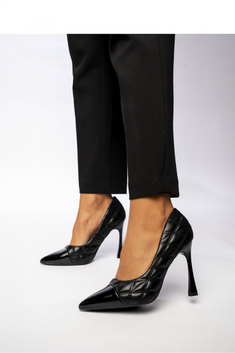 pantofi eleganți VERONIQUE BLACK cu toc și vârf ascuțit [1]