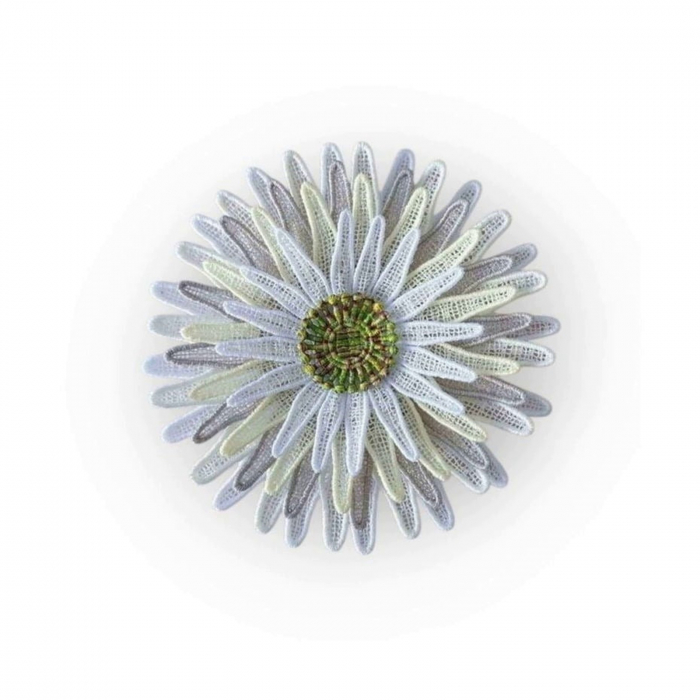 Brosa Crizantema 3D Brodata Manual – Accesoriu Floral Elegant Handmade [2]