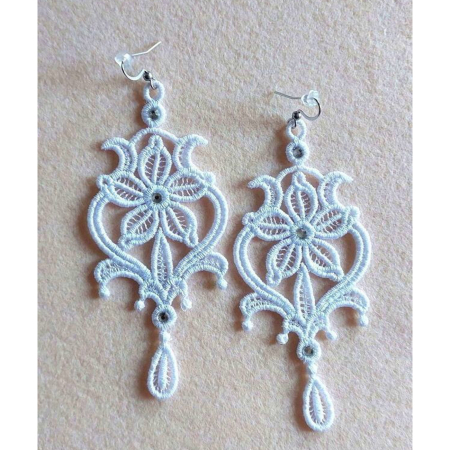 Cercei - Cercei Candelabru Albi Brodati