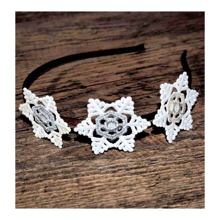 Cordelute par - Cordeluta cu Fulgi de Nea