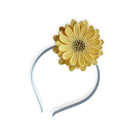 Cordelute par - Cordeluta cu Margareta Galbena 3D Brodata – Accesoriu Floral Handmade