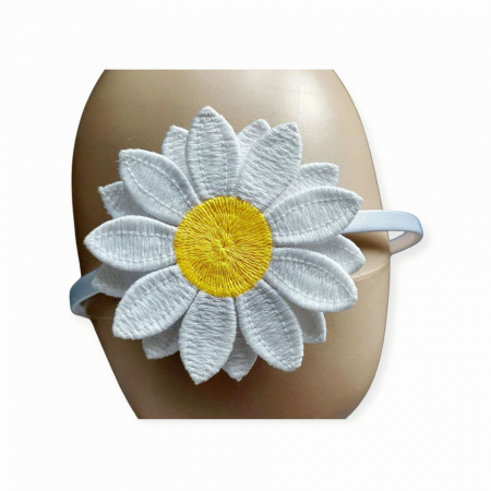 Cordeluta cu Margareta Dubla Handmade Accesoriu Delicat si Elegant [1]