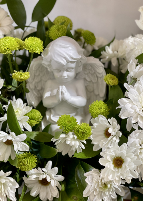 Aranjament floral cu inger pentru Paste [4]