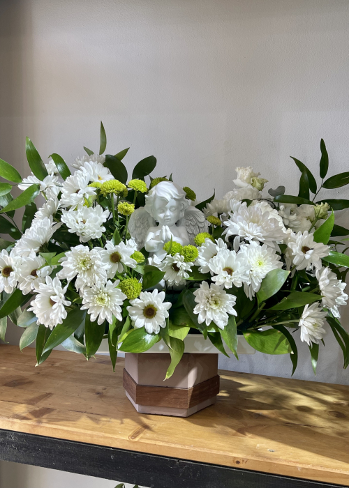 Aranjament floral cu inger pentru Paste [5]