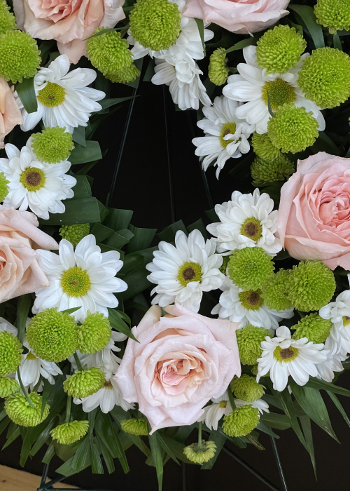 Coroana funerara cu trandafiri roz [5]