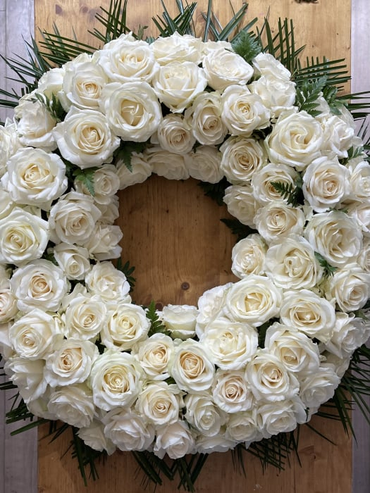 Coroana funerara Dincolo de nori [3]