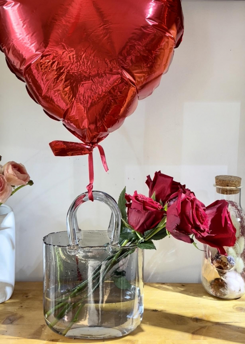 Vaza pentru flori in forma de geanta [4]