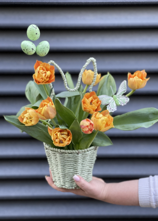 Paste - Aranjament floral Paste cu lalele portocalii