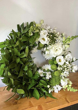 Funerare - Coroana Funerara cu Lisianthus