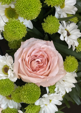 Coroana funerara cu trandafiri roz [2]