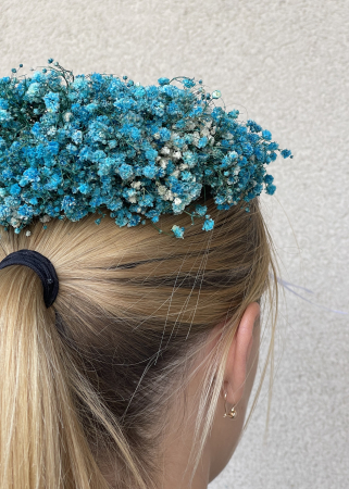 Coronita din flori naturale din gypsophila albastra pentru scoala [1]
