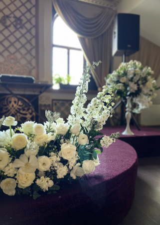 Decor floral scena pentru evenimente speciale [3]