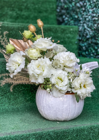 Halloween - Dovleac decorat de Halloween Zana Buna, din lisianthus alb