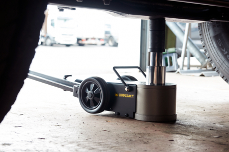 Cric pneumatico-hidraulic pentru autovehicule grele 15/30 tone Rodcraft ATJ30-2 [3]