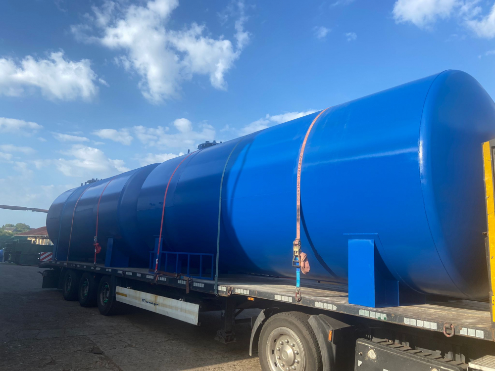 Rezervor metalic suprateran cu pereti dubli, volum 40.000 L [2]