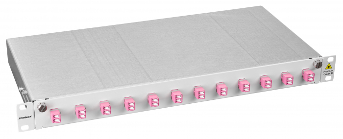 Splicebox, 24 fibre,LC,50/125µm OM4, culisant,19",1UV [1]