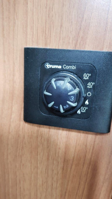 AUTORULOTA RENAULT MASTER 125 CP/diesel/euro5/2.2 l [11]