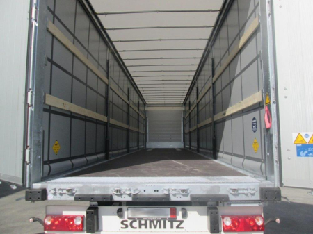 SEMIREMORCA SCHMITZ SCS 24/L PRELATA [4]