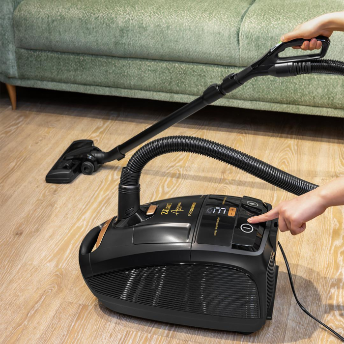 Aspirator cu sac Aurum Zilan ZLN4500, Putere 2400W, Capacitate 5L, Motor din cupru, Furtun pivotant 360°, Telecomanda, Afisaj digital [5]